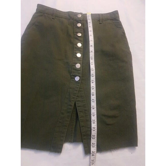 Forever 21 Womens Skirt Sz Large Knee length Green Olive Button down Raw Hemmed - Picture 8 of 12